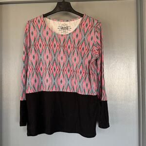 Crazy Train Women's Stretchy Pullover Top Scoop Neck Long Sleeves sz M